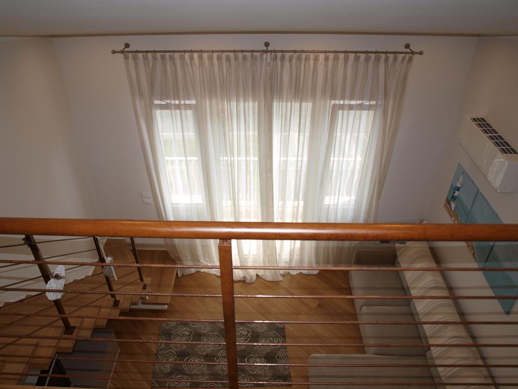 Il Pontile Holidays Apartment มารินา ดิ เปียตราซันตา ห้อง รูปภาพ