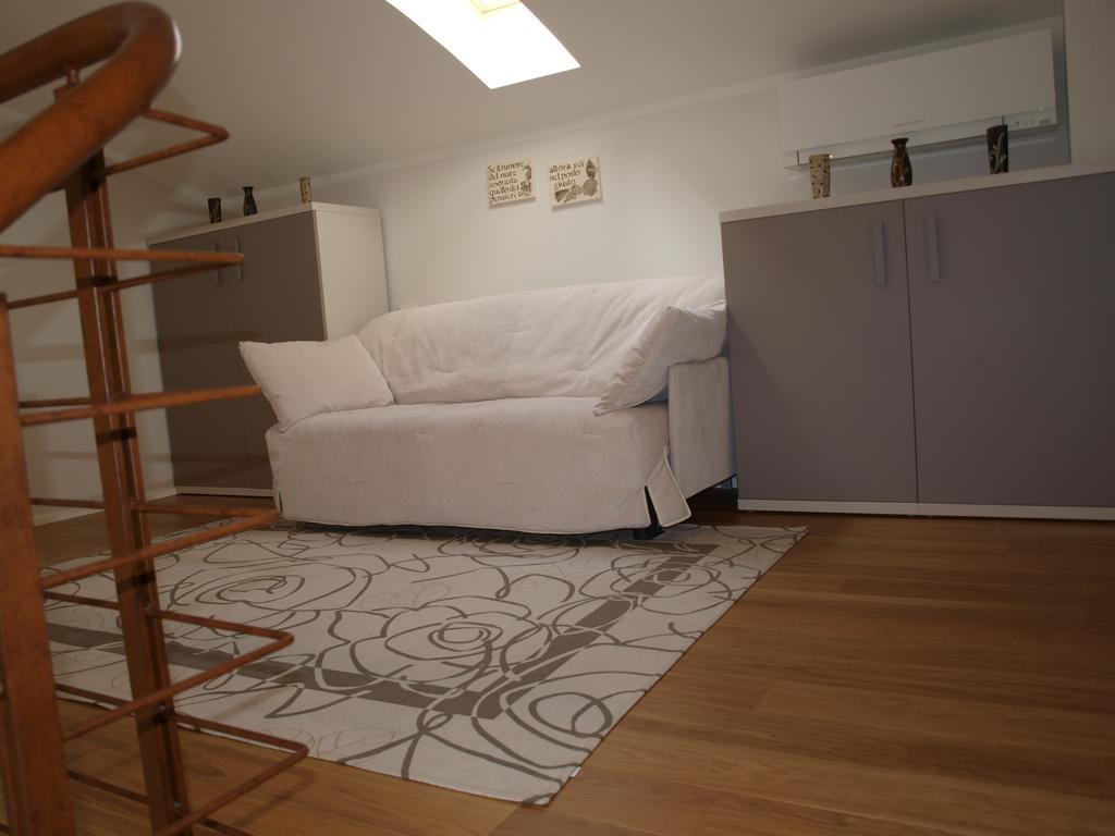 Il Pontile Holidays Apartment มารินา ดิ เปียตราซันตา ห้อง รูปภาพ
